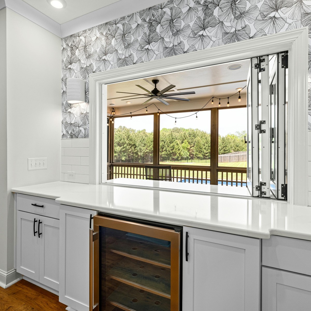 Folding Door detail 3