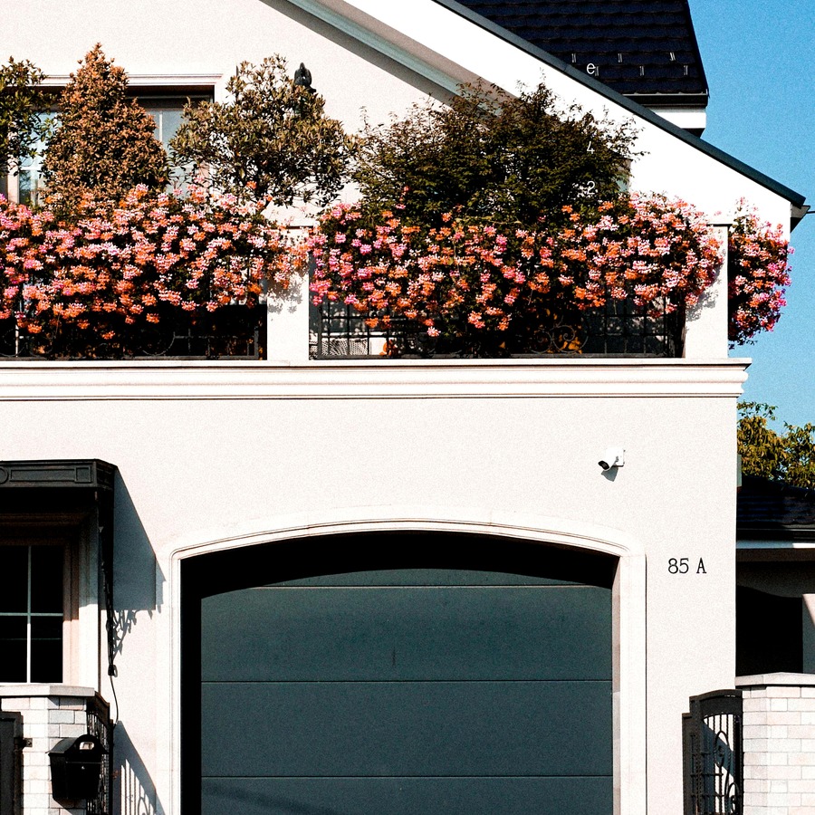 Garage Door detail image